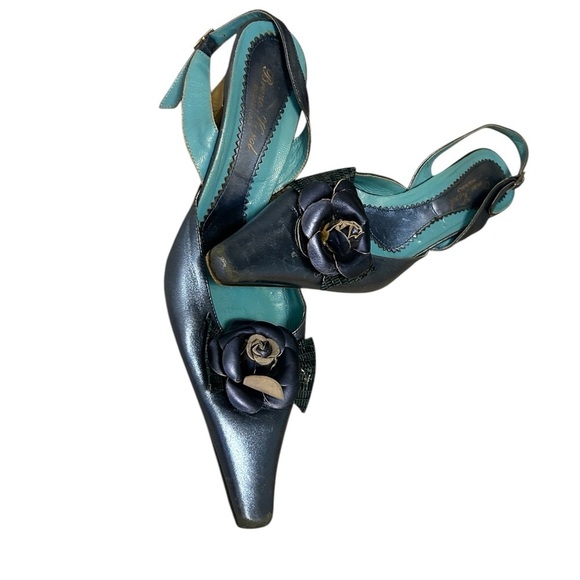 Shoes - Bruno Karol size 42 (11.5) vintage flower and gold dipped heels good vintage con